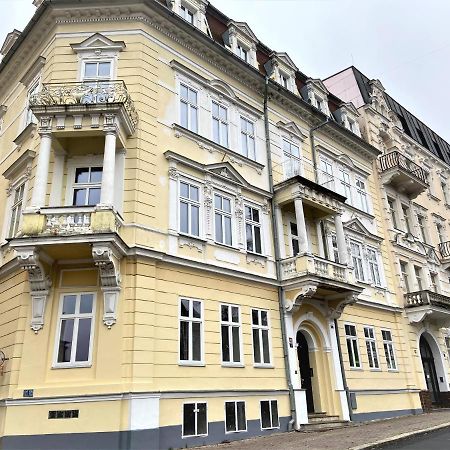 Mariánské Lázně Apartments Magnolia מראה חיצוני תמונה