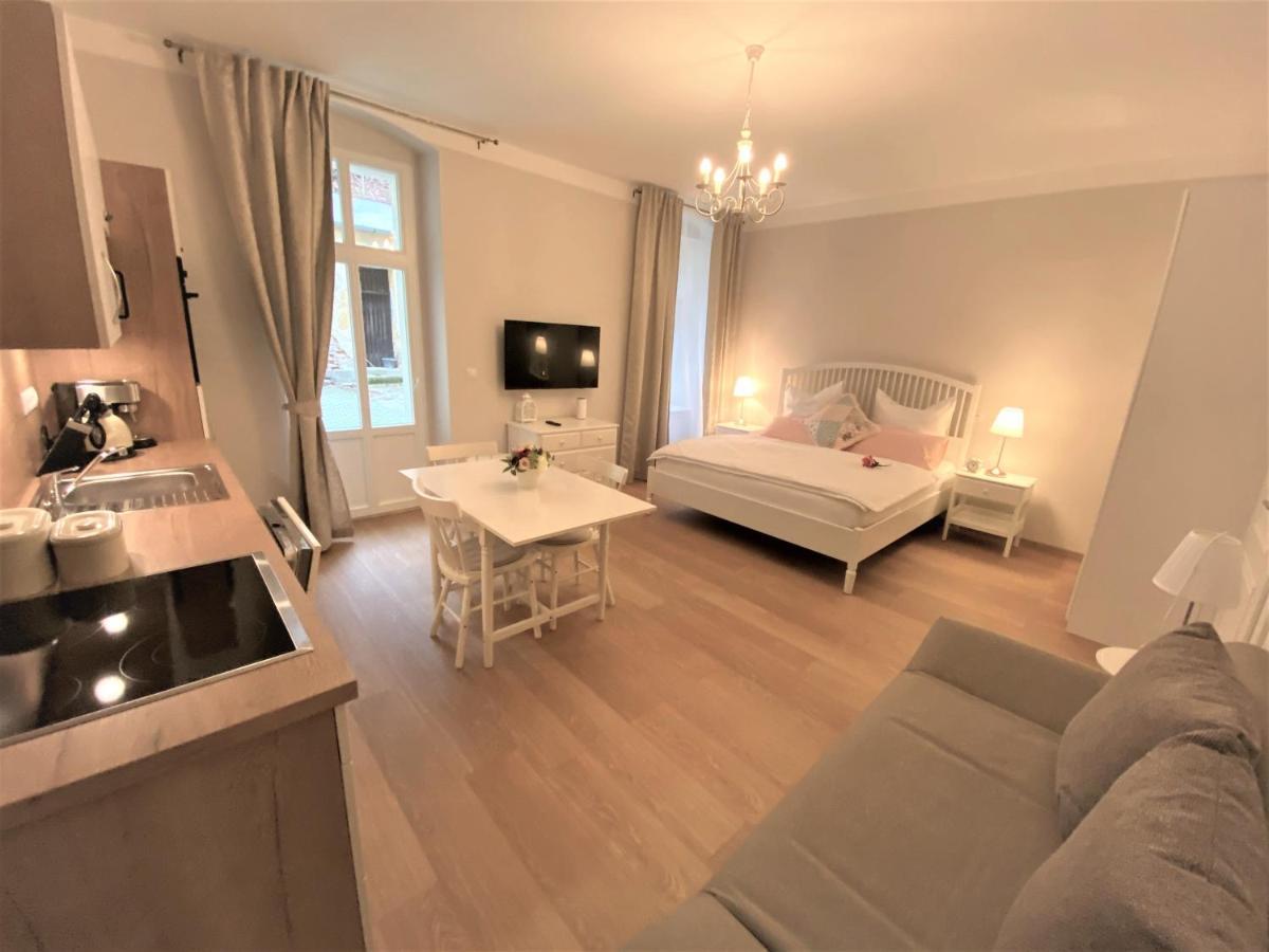 Mariánské Lázně Apartments Magnolia מראה חיצוני תמונה